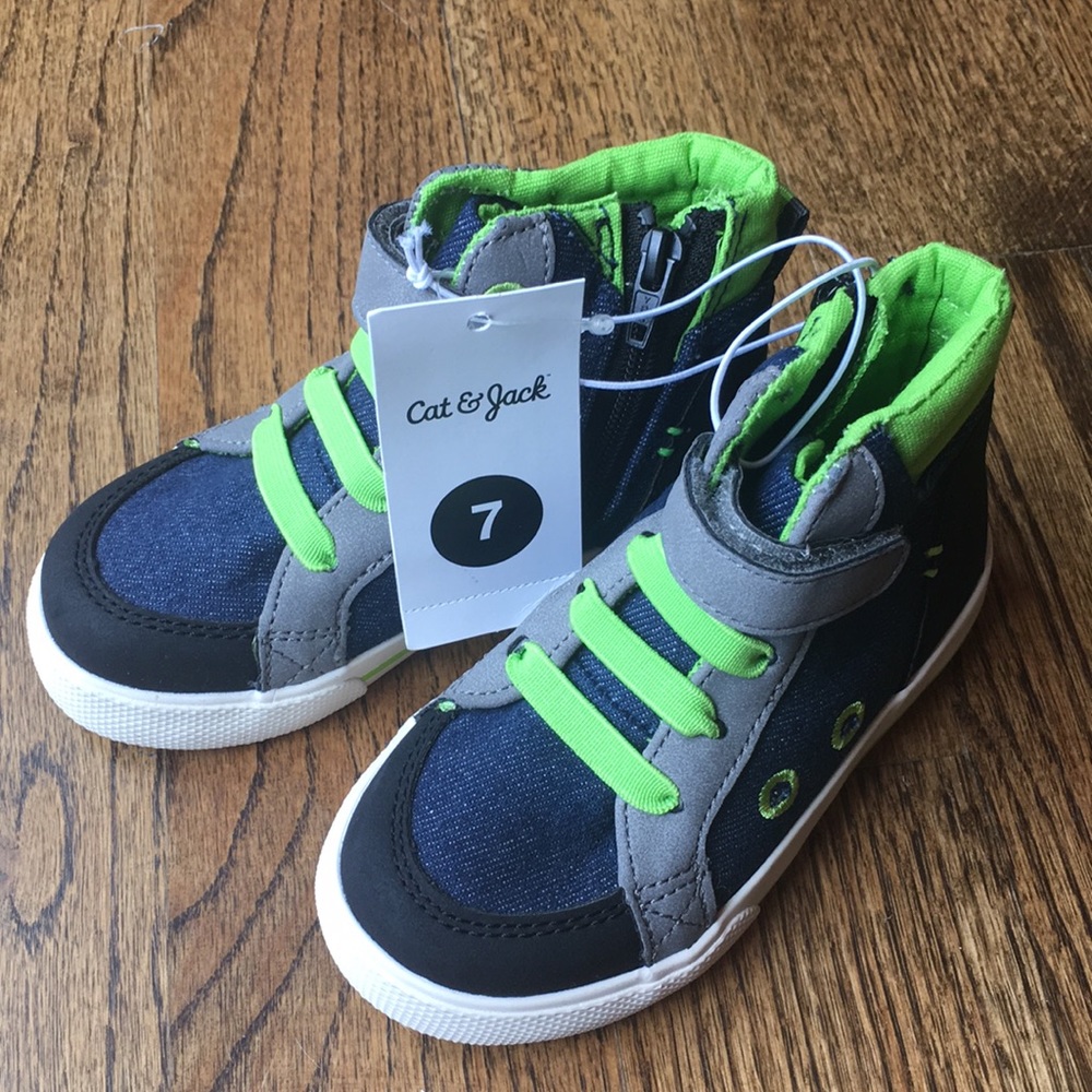 ⭐️NWT Toddler Boys’ Tilman High Top S Cat & Jack⭐️